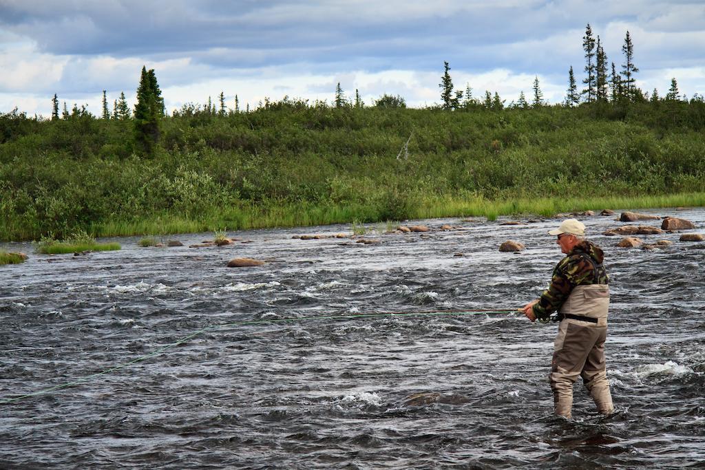 ييلونايف Peterson'S Point Lake Lodge المظهر الخارجي الصورة