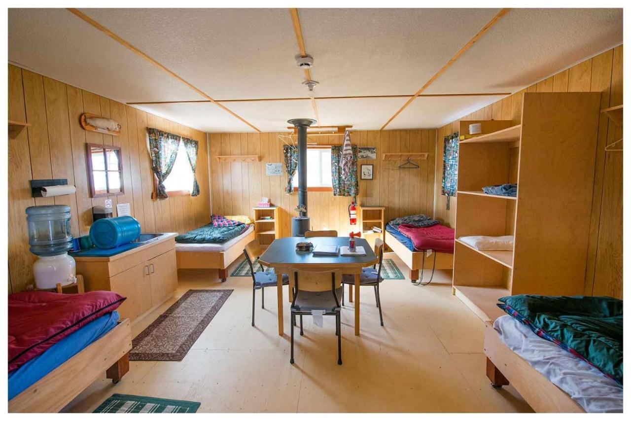 ييلونايف Peterson'S Point Lake Lodge المظهر الخارجي الصورة